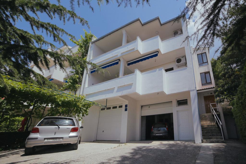 Apartments Dada Omiš Εξωτερικό φωτογραφία