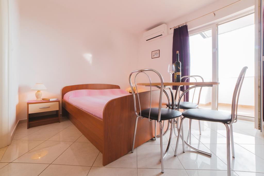 Apartments Dada Omiš Δωμάτιο φωτογραφία
