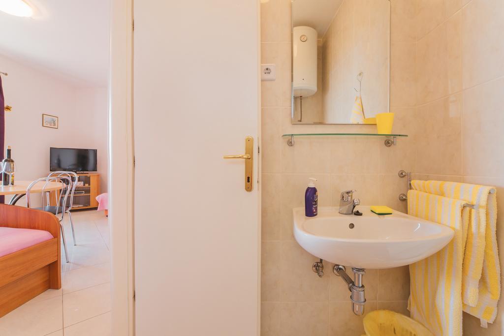 Apartments Dada Omiš Δωμάτιο φωτογραφία