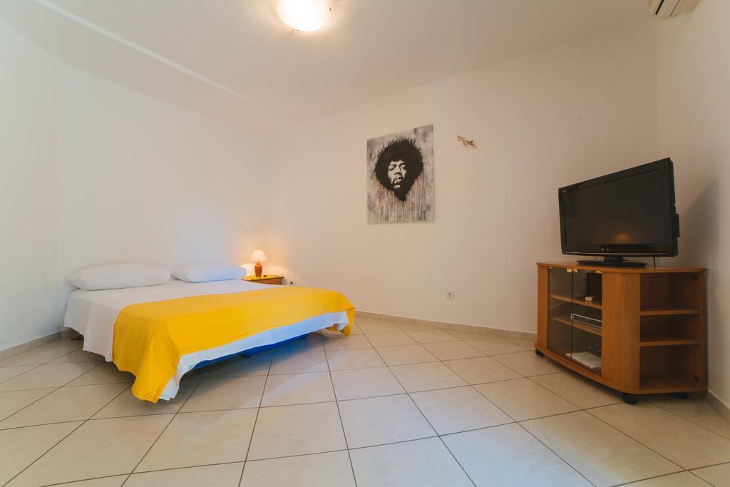 Apartments Dada Omiš Δωμάτιο φωτογραφία